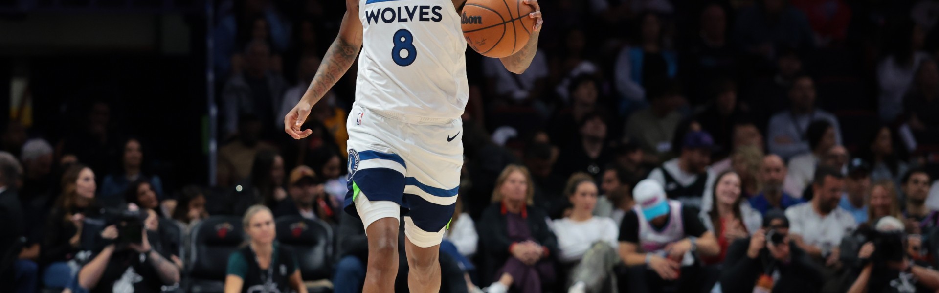 Leyu-这场打嗨了！海兰德替补25分钟 9中6&amp;三分4中3砍17分7板5助2断