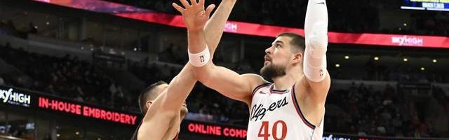 大崩盘！残阵快船单节狂输26分：全队三分13中3，哈登15中5低迷