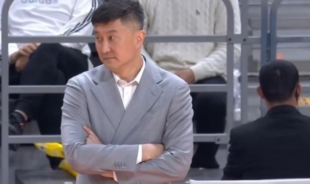 乐鱼app-广东队二连败，双小外48+18发挥出色，萨林杰离队倒计时