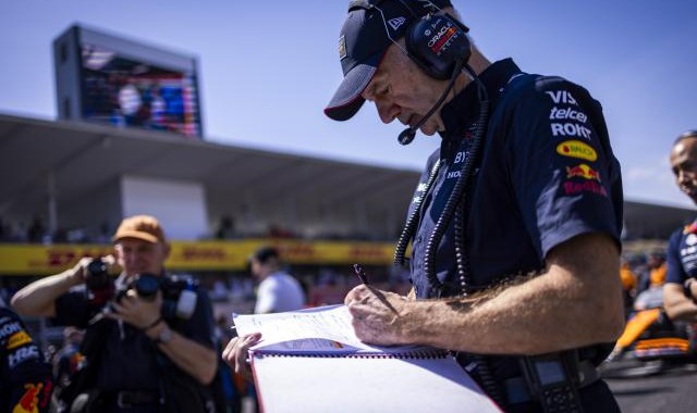 纽维为何选择此时离开红牛？ 表达长期积累的不满？