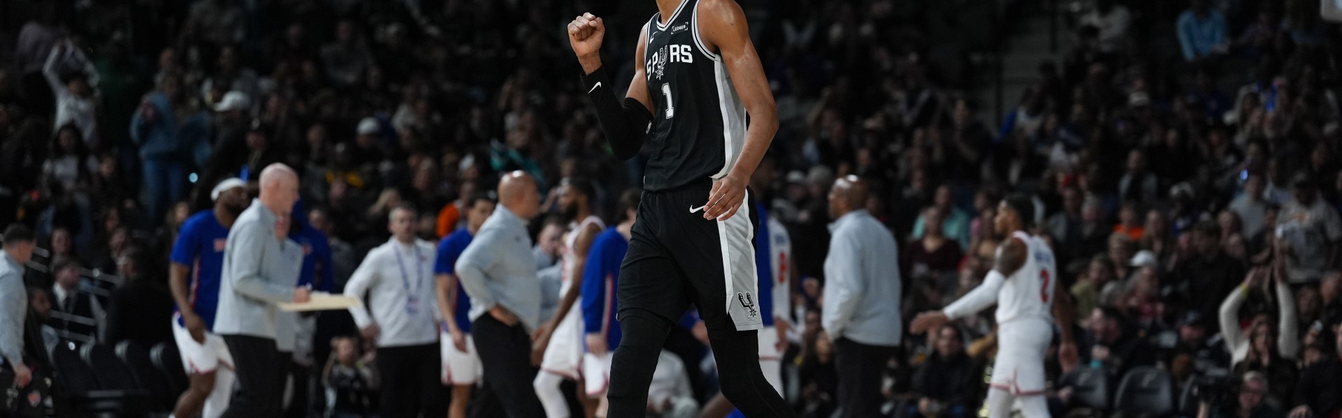 再扣你一个！文班点飞杰伦威后空切起飞 双手空接隔扣切特！