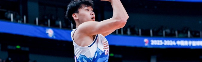 乐鱼-59-61超低分！齐麟0分丢绝杀三分新疆惜败浙江 程帅澎19分