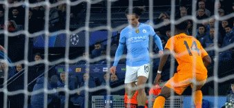 1739312669540074747.gif 城皇哈兰德进球C.gif